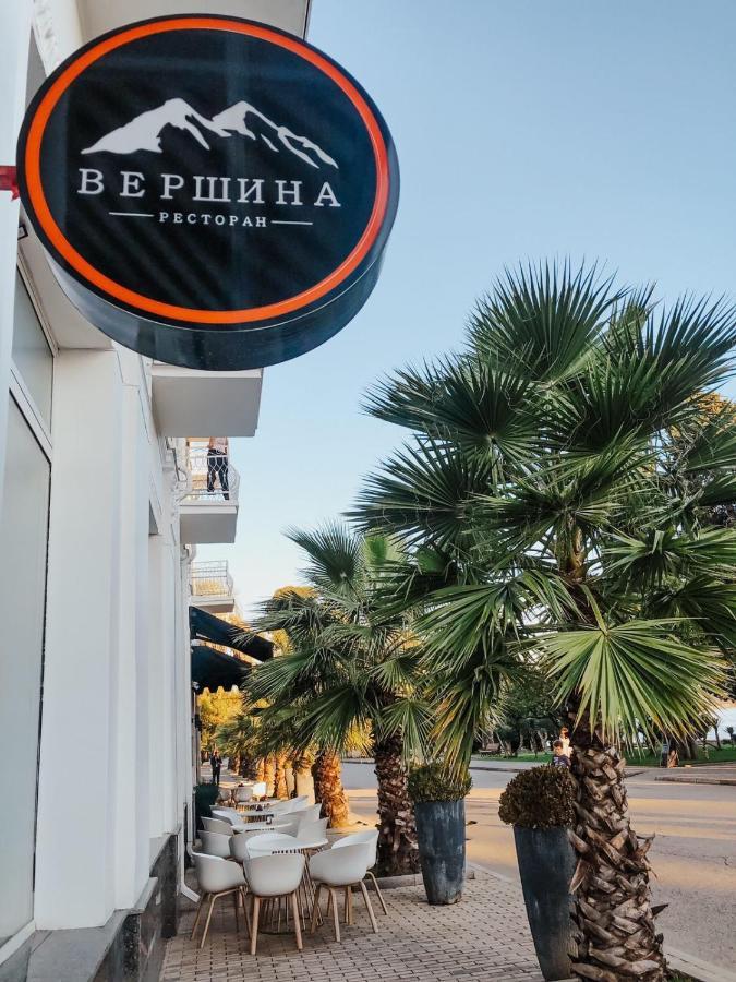 Ritsa Hotel Sukhumi Eksteriør bilde
