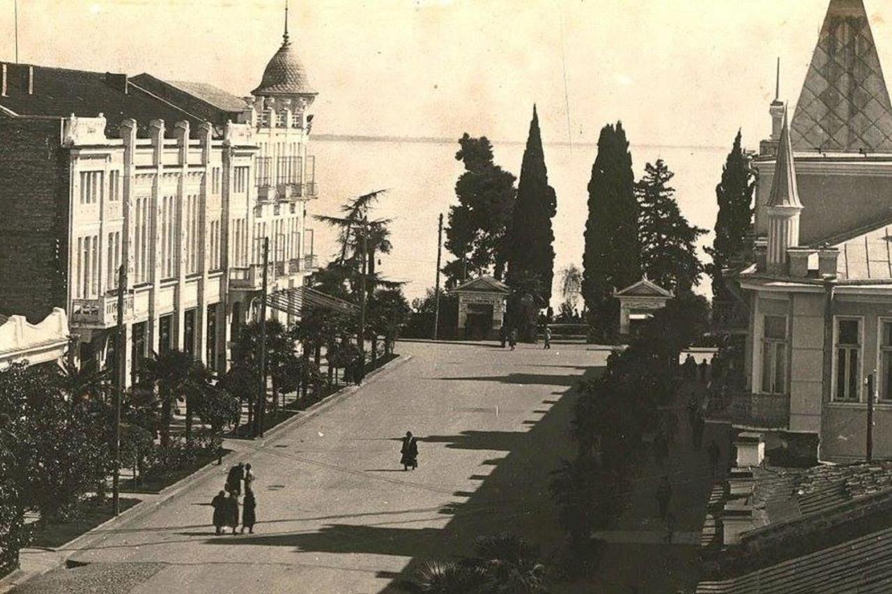 Ritsa Hotel Sukhumi Eksteriør bilde