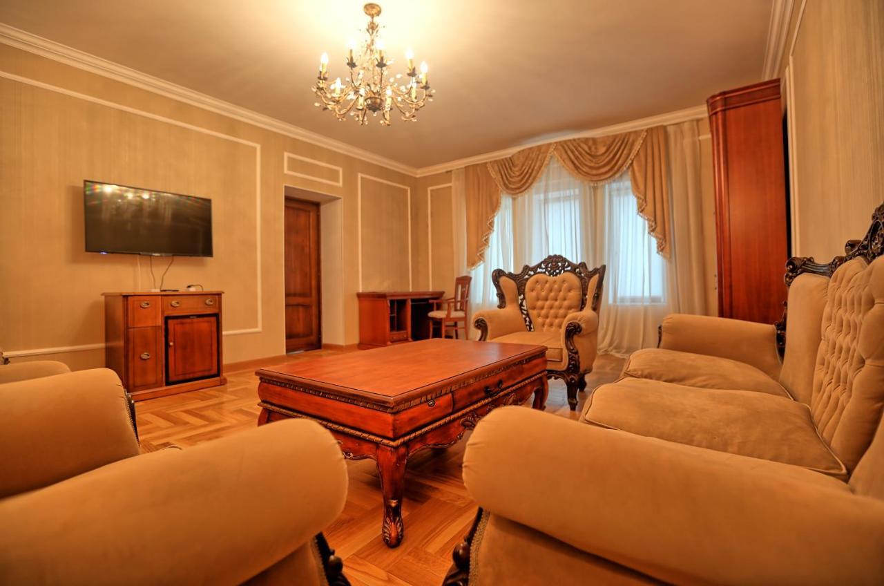 Ritsa Hotel Sukhumi Eksteriør bilde