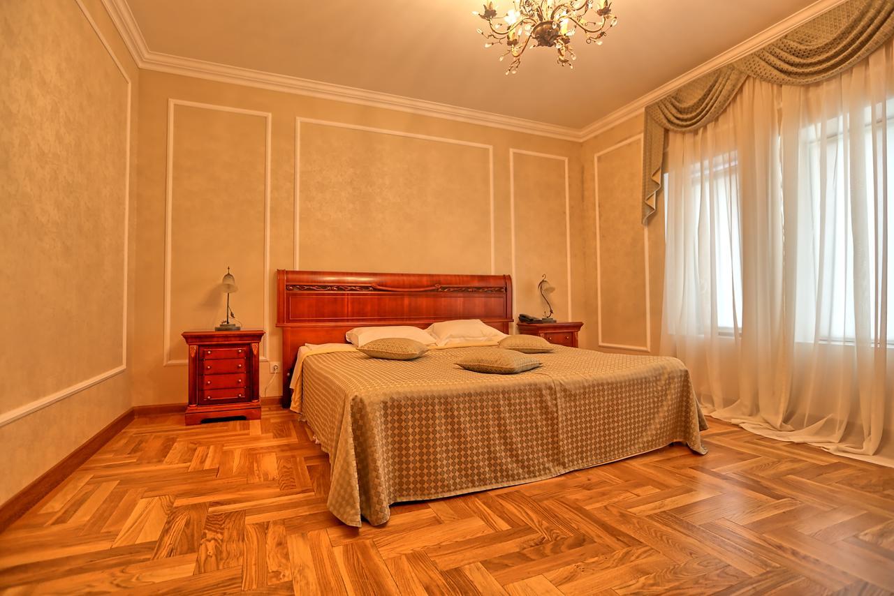 Ritsa Hotel Sukhumi Eksteriør bilde